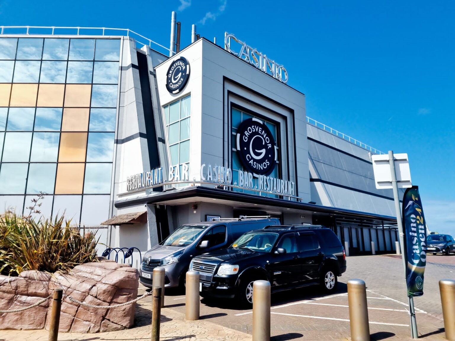 The home of signage Digital, static & print signs Ashleigh